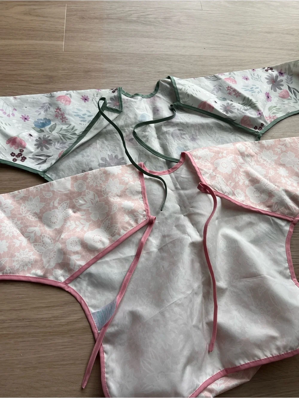 Bumkins Sleeved Bibs